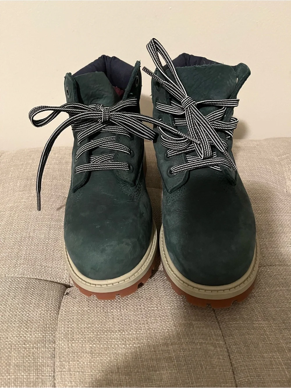 Timberland Kids Dark Green Nubuck Lace-Up Boots with Tan Soles